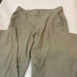 Columbia sportswear Omni-Shield advanced repellency pants size 34/32